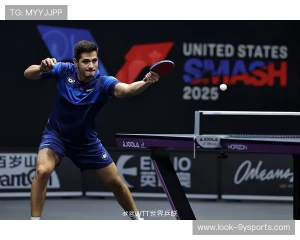 网坛最新动态：顶尖选手激烈角逐大满贯赛场精彩瞬间